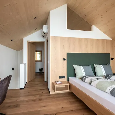 Ferienwohnung Noelani Natuerliches Waldidyll Jenesien Exterior foto